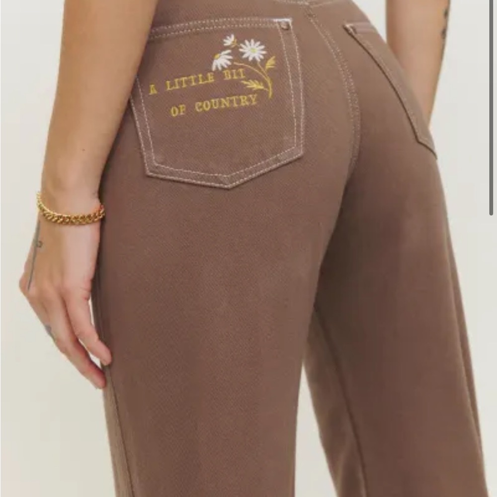 Embroidered Reformation jeans! Light brown/tan